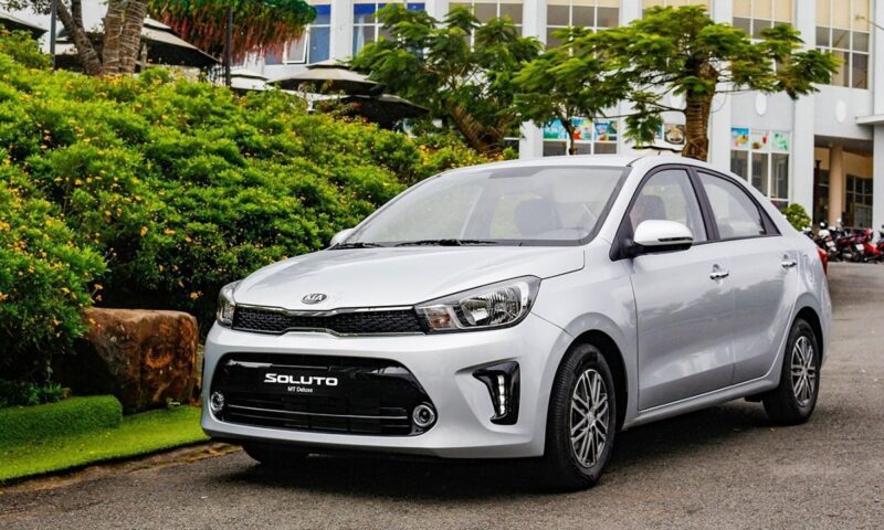 Kia Soluto tại Gia Lâm, Hà Nội
