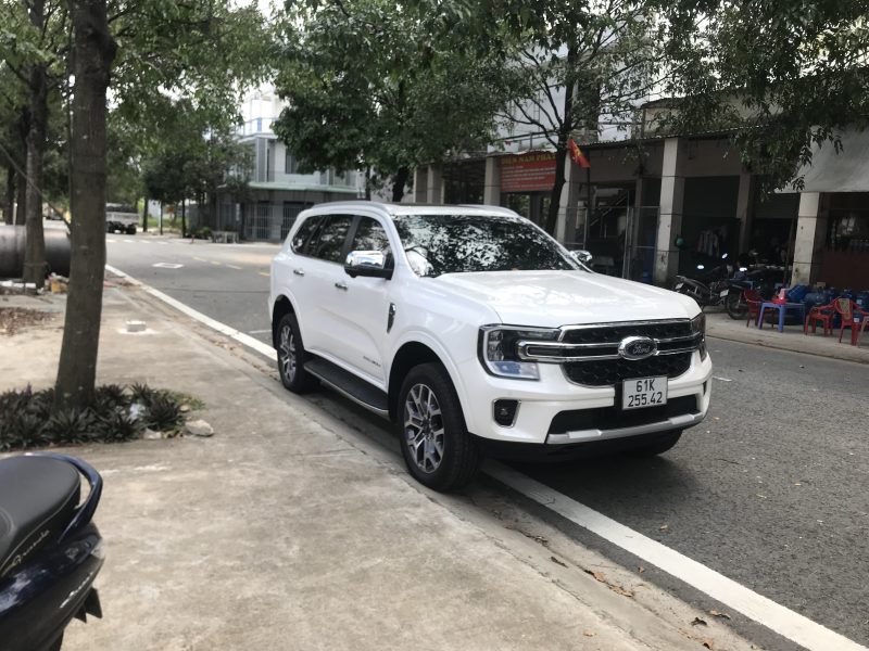 Ford Everest 2023 Titanium